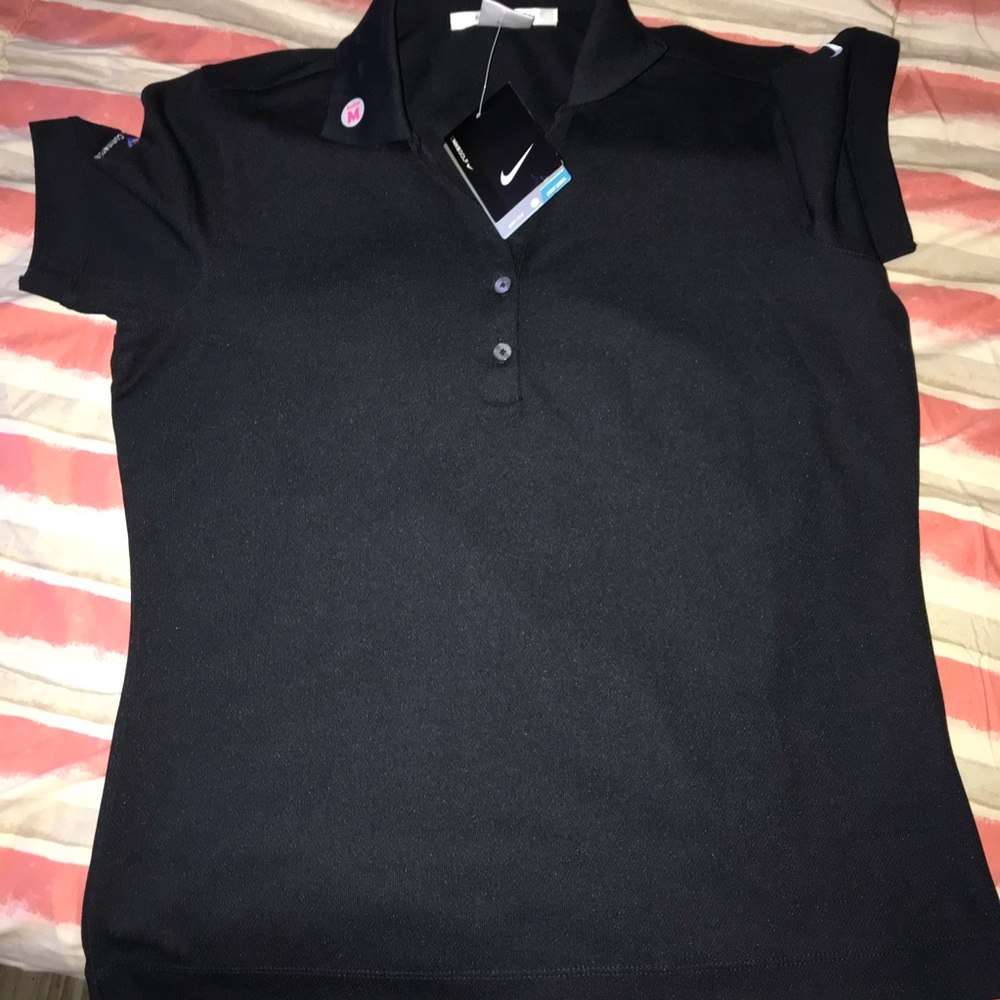 Nike Shirt- M
